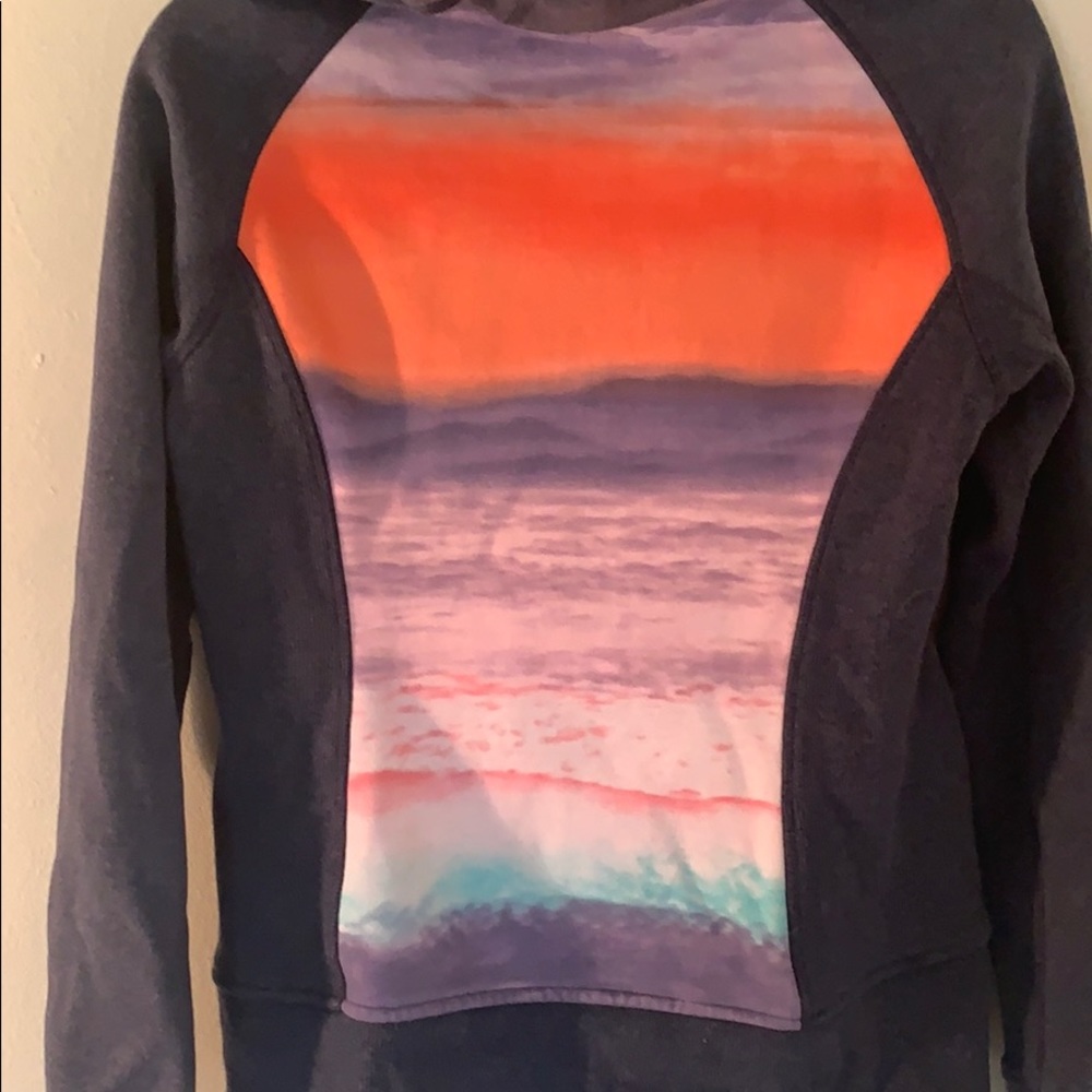 Lululemon cadet blue with beachscape